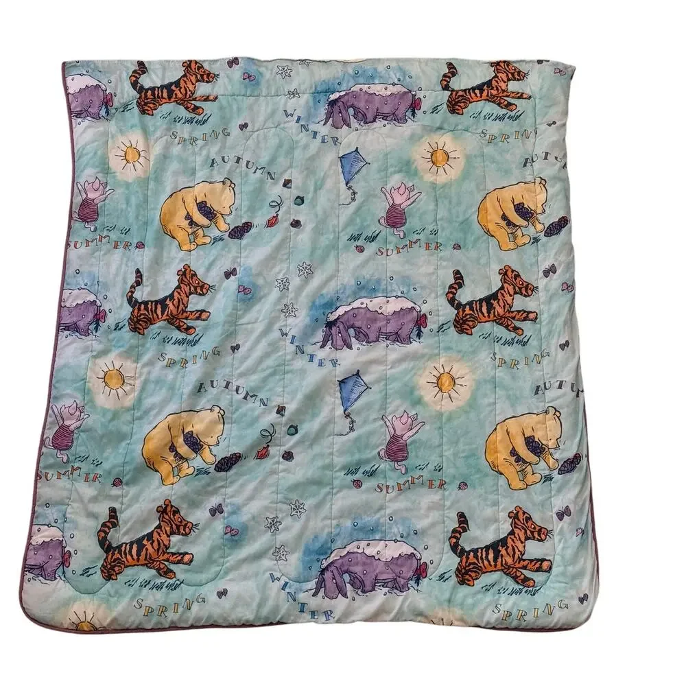 Disney Winnie the Pooh Four Seasons Twin Reversible Comforter Piglet 80